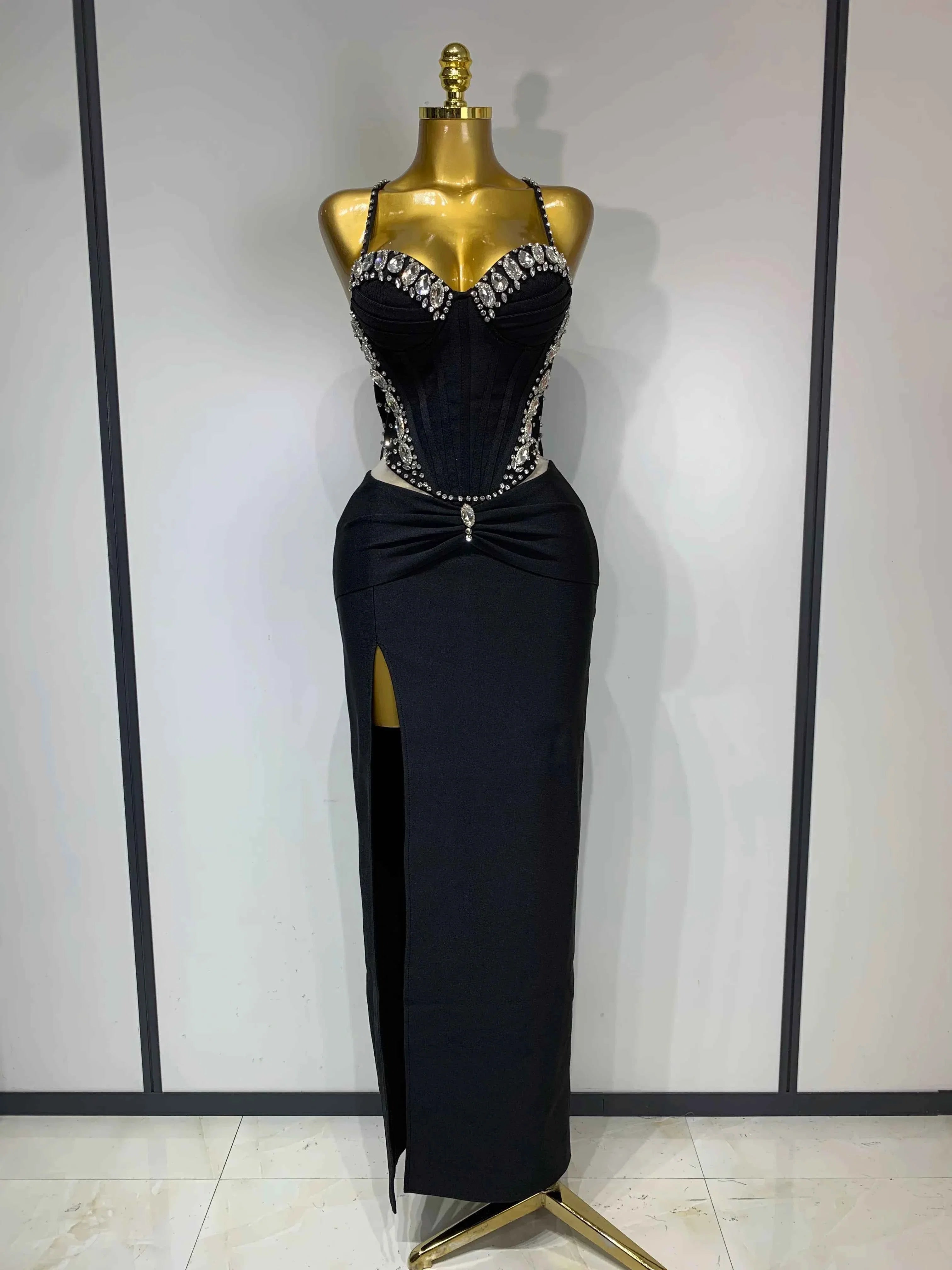 Carol Sexy Backless Sleeveless Bodycon Bandage Dress