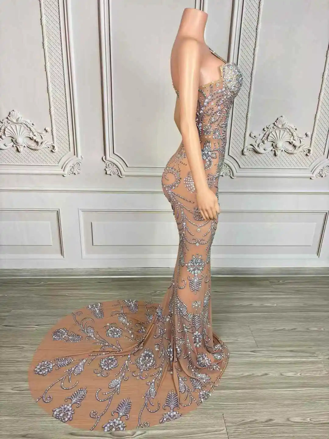 Ariyah Luxurious Skirt Prom Dress