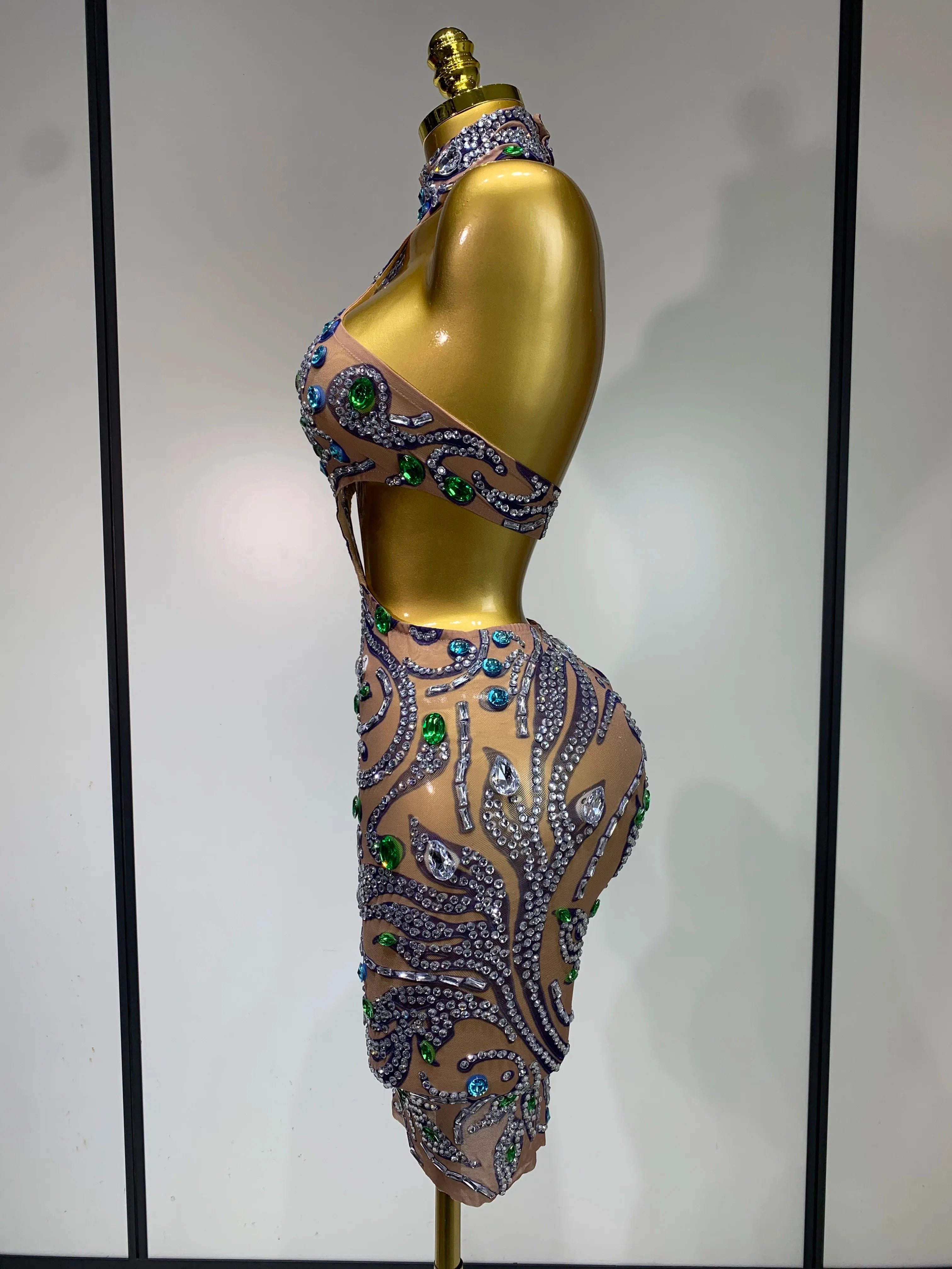 Amaris Sexy Halter Diamonds Backless Luxury Short Festival Dress