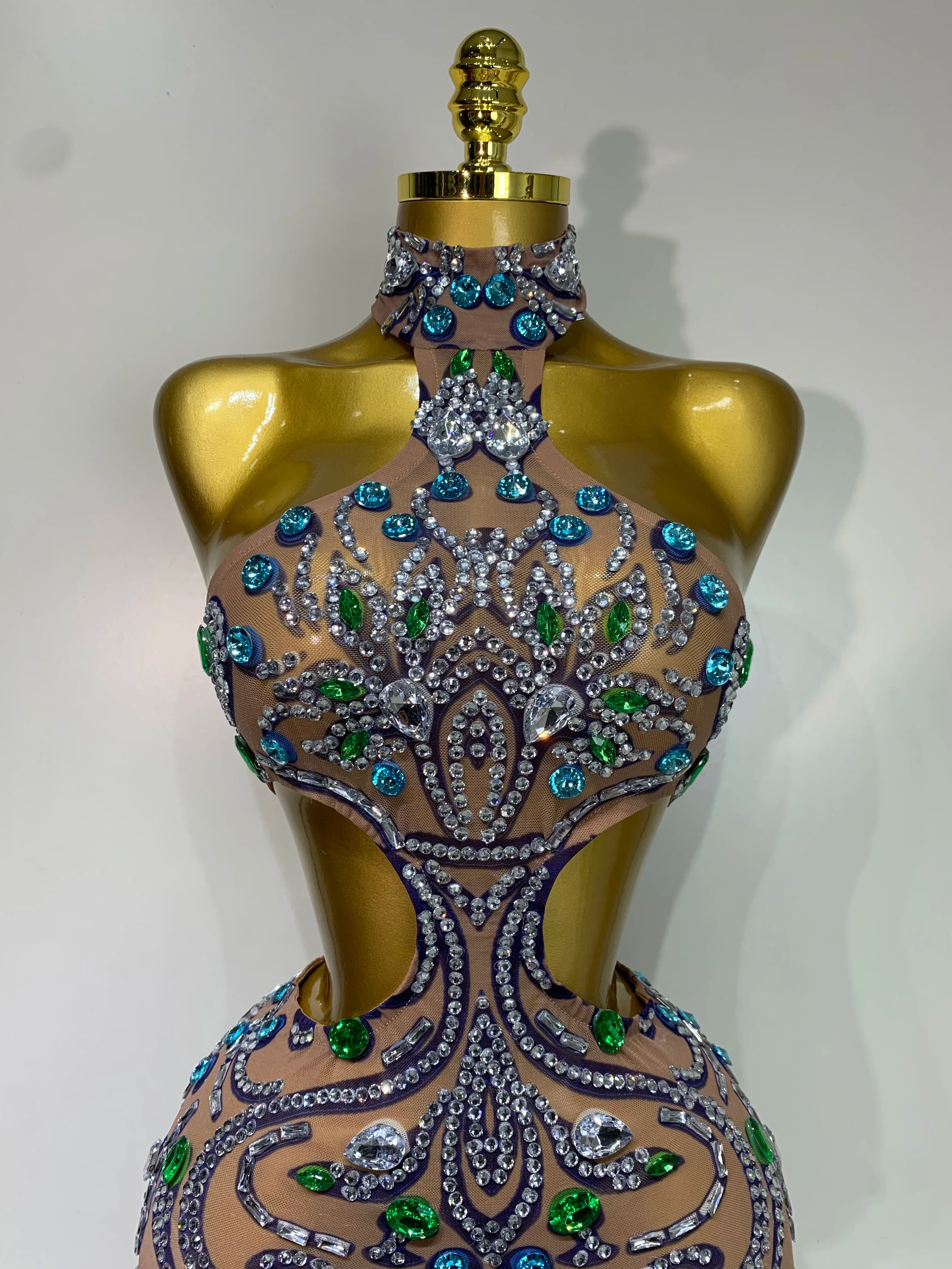 Amaris Sexy Halter Diamonds Backless Luxury Short Festival Dress