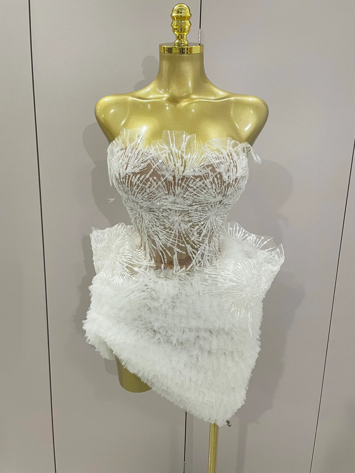 Arlina White Lace Strapless Tops Ruffles Mini Skirt 2 PCS Set