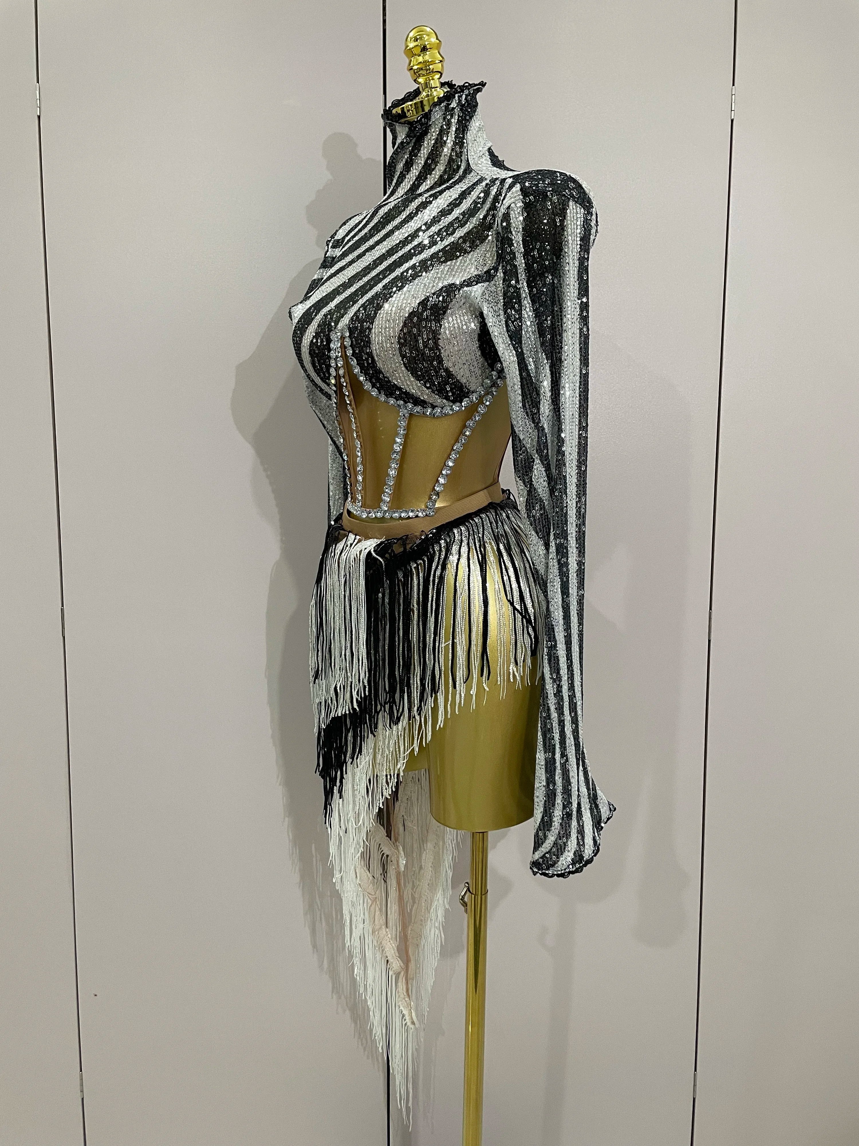 Bree Shiny Sequin Tassel Mesh 2-Piece Set