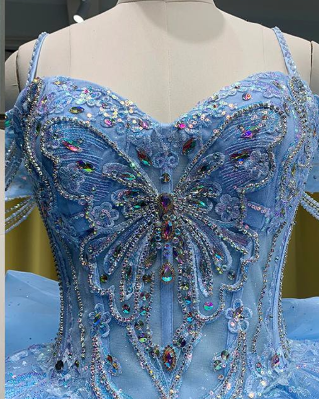 Cinderella Sky Blue Glitter Tulle Quinceañera Gown with Beaded Sleeves